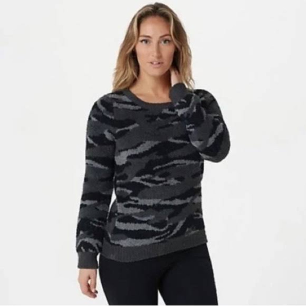 Barefoot Dreams Gray & Black Camo Crew Neck Sweater